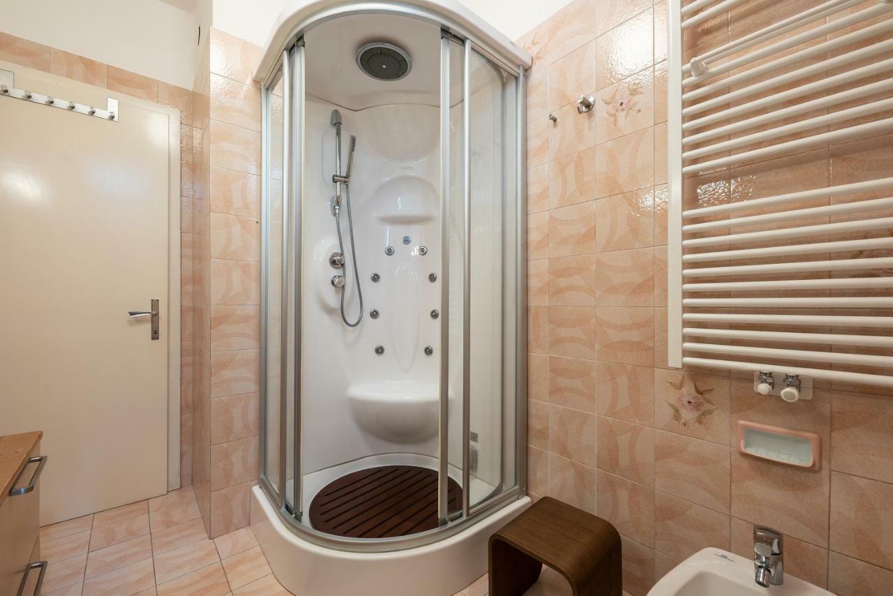 Villa Alberta Tenna Екстер'єр фото